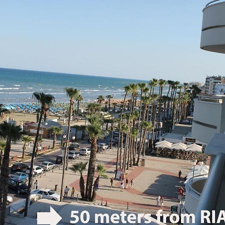 Mama Seaside Apartment Ларнака Экстерьер фото
